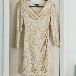 Lauren Ralph Lauren NWT 0P lace long sleeve fancy dress in champagne